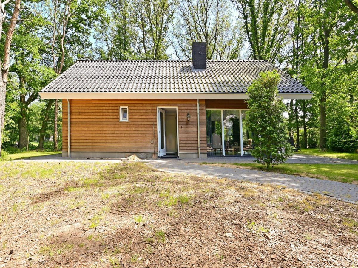 Exquisite Holiday Home In Reutum With Sauna Beekdorp Bagian luar foto