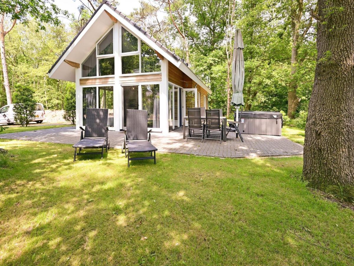 Exquisite Holiday Home In Reutum With Sauna Beekdorp Bagian luar foto
