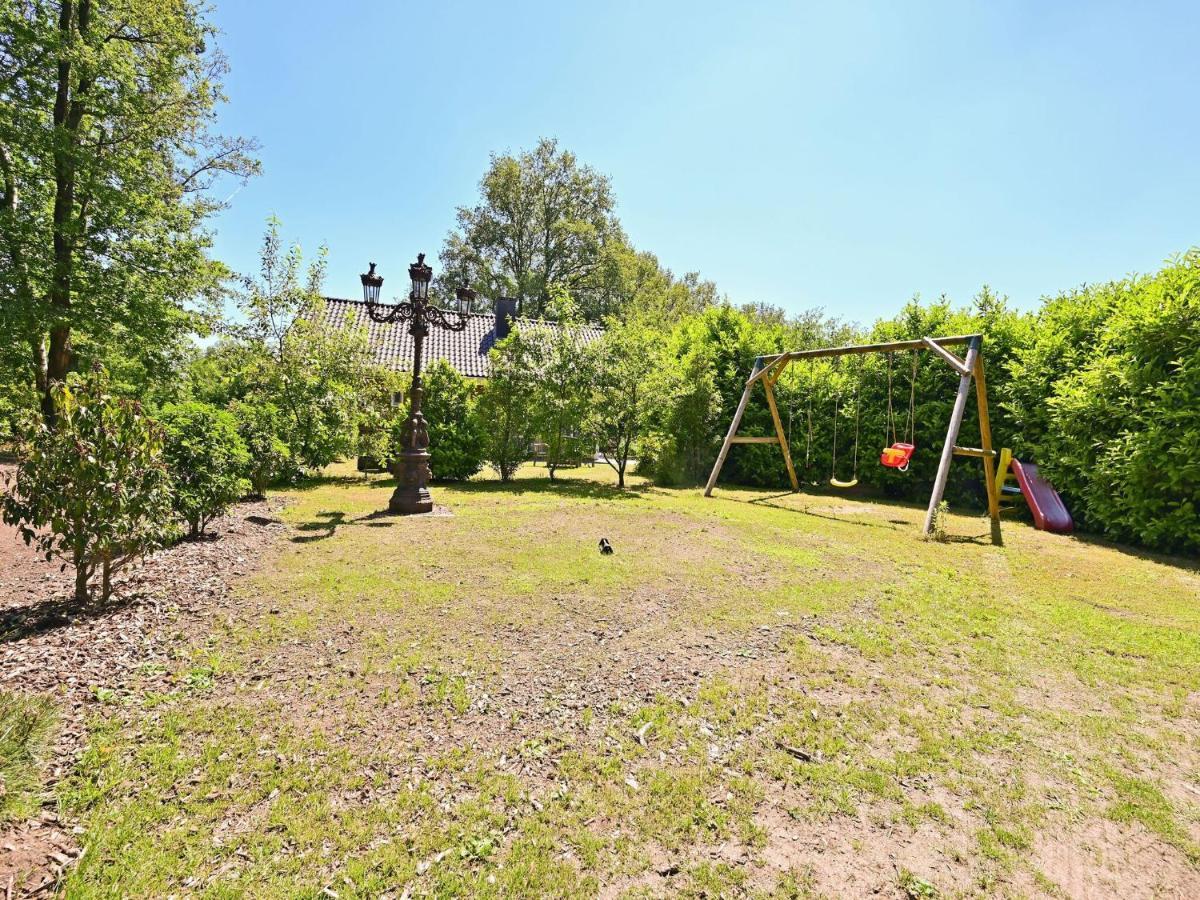 Exquisite Holiday Home In Reutum With Sauna Beekdorp Bagian luar foto