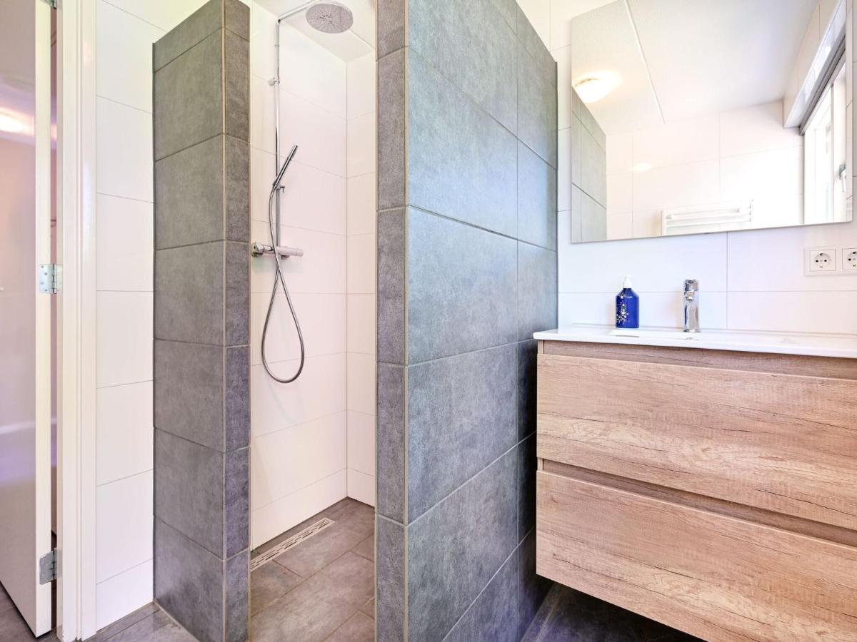 Exquisite Holiday Home In Reutum With Sauna Beekdorp Bagian luar foto